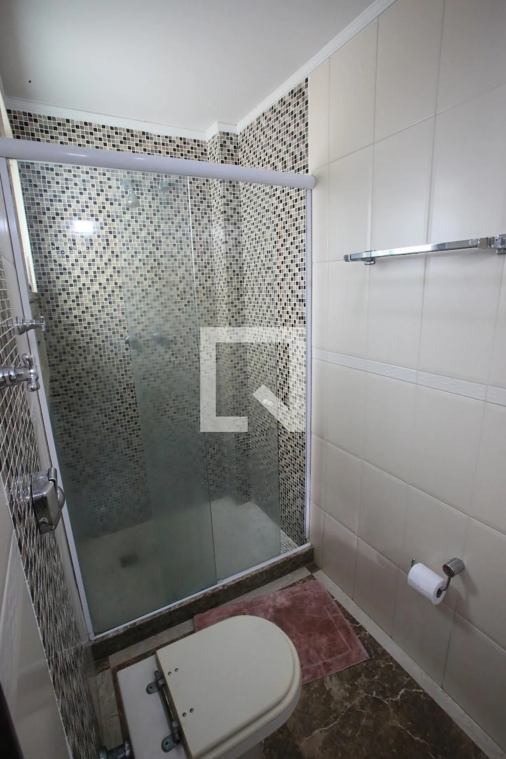 Furnished apartment with 3 bedrooms and a closed kitchen — photo 51