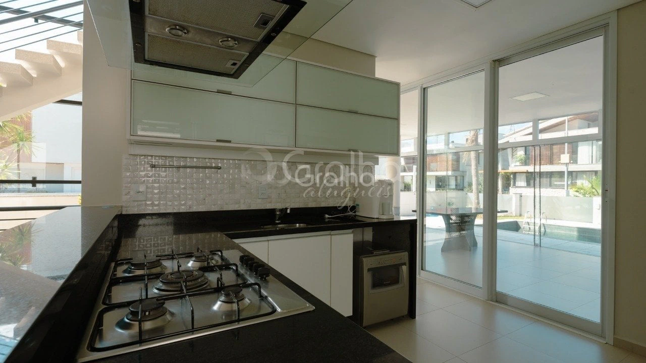 House, 343 m², with a bathtub — photo 21