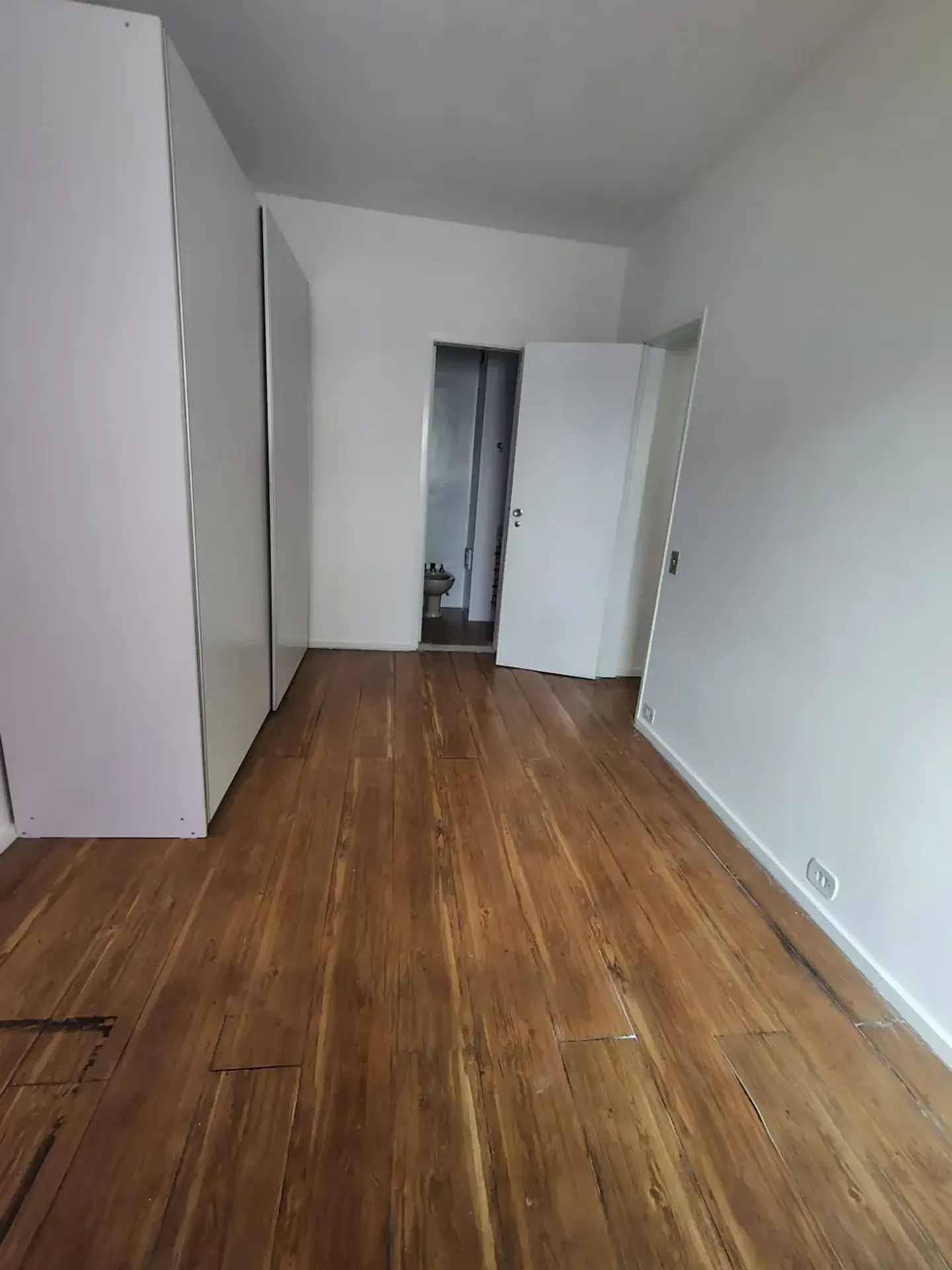 Apartamento com piso de madeira ou laminado, Maracanã — photo 15