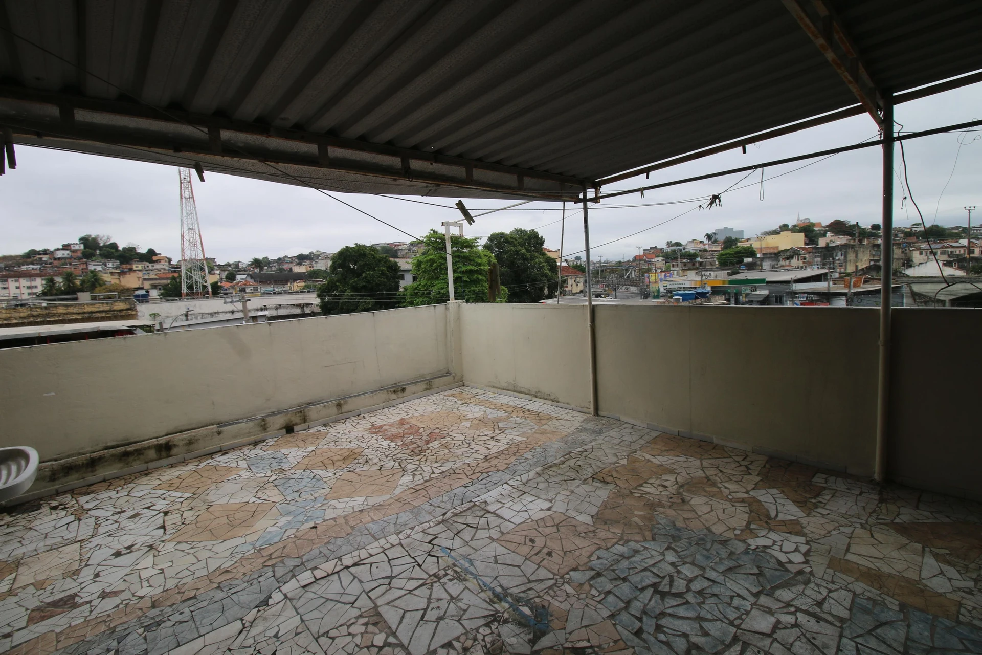 Furnished house with a private garden and 2 bedrooms — photo 12