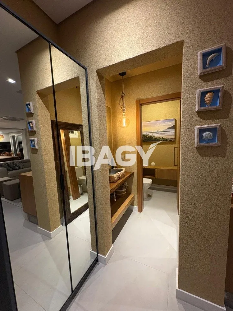 Furnished house with 4 en-suite bedrooms and 6 baths — photo 10