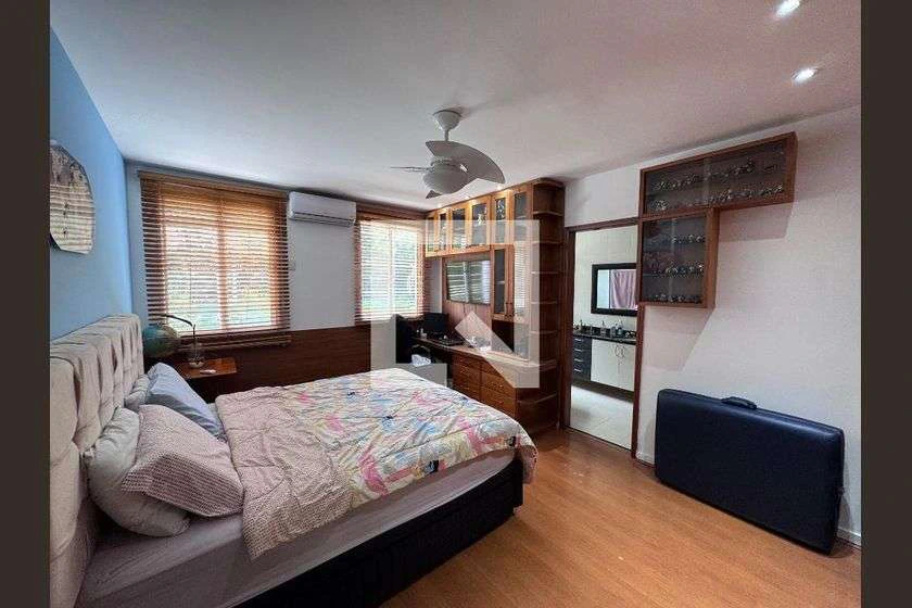 Condo house with 6 en-suite bedrooms and private garden — photo 25