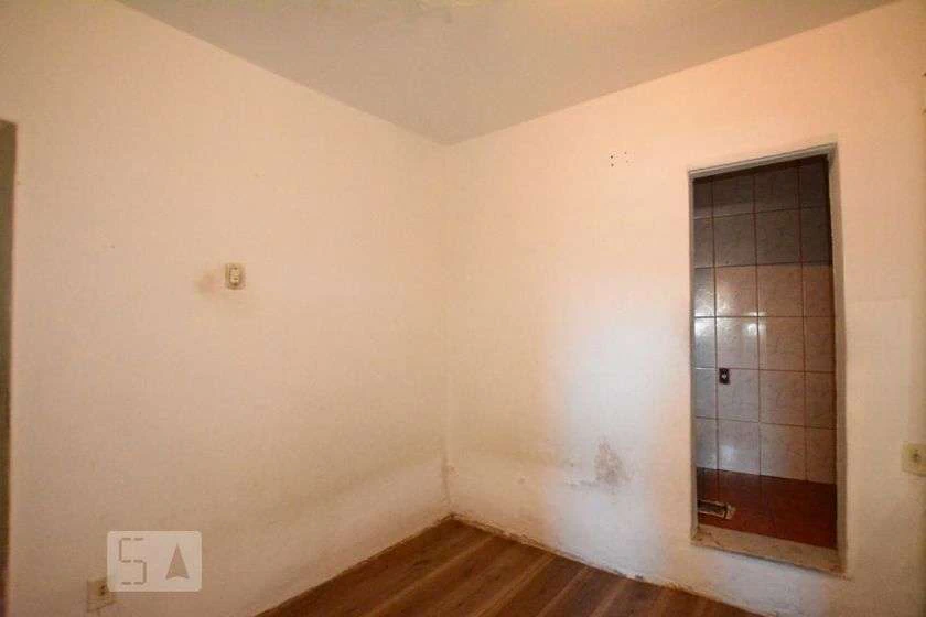 1-bedroom apartment with separate gas kitchen and yard — photo 17