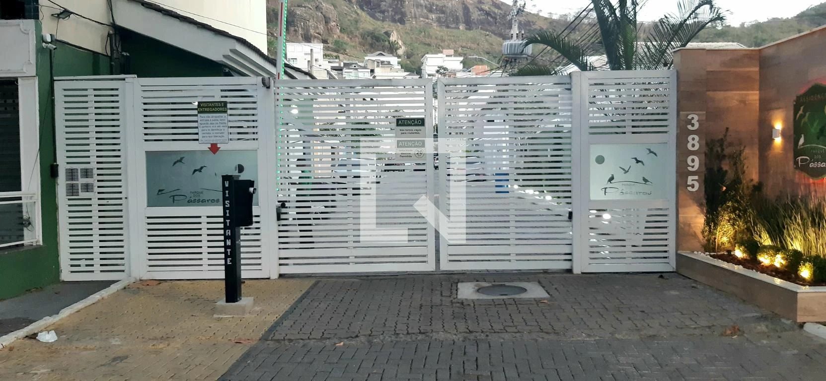 Casa de 5 quartos com 3 suítes e varanda fechada — photo 83