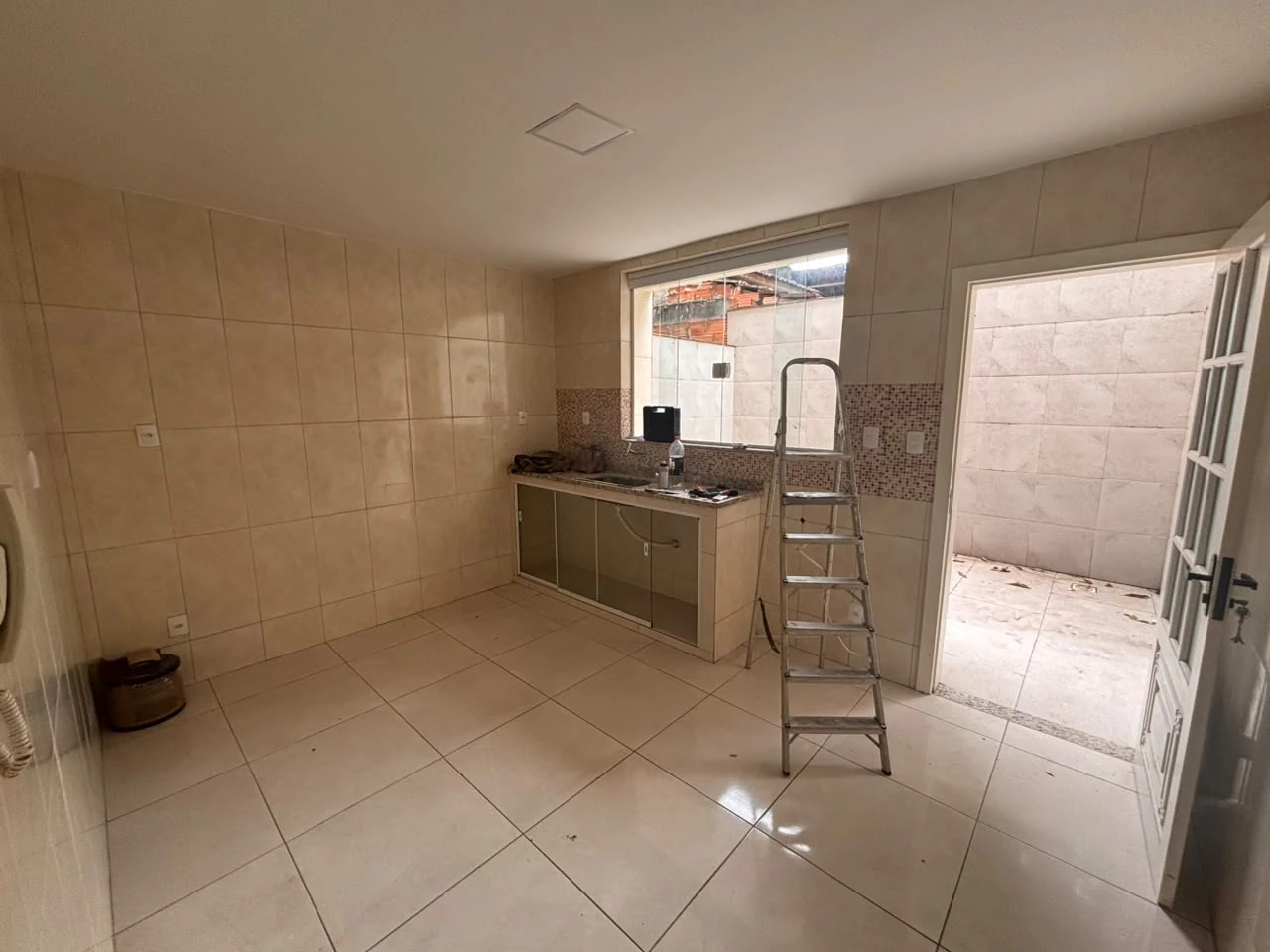 2-bedroom house, both with their own bathrooms, 100 m² — photo 2