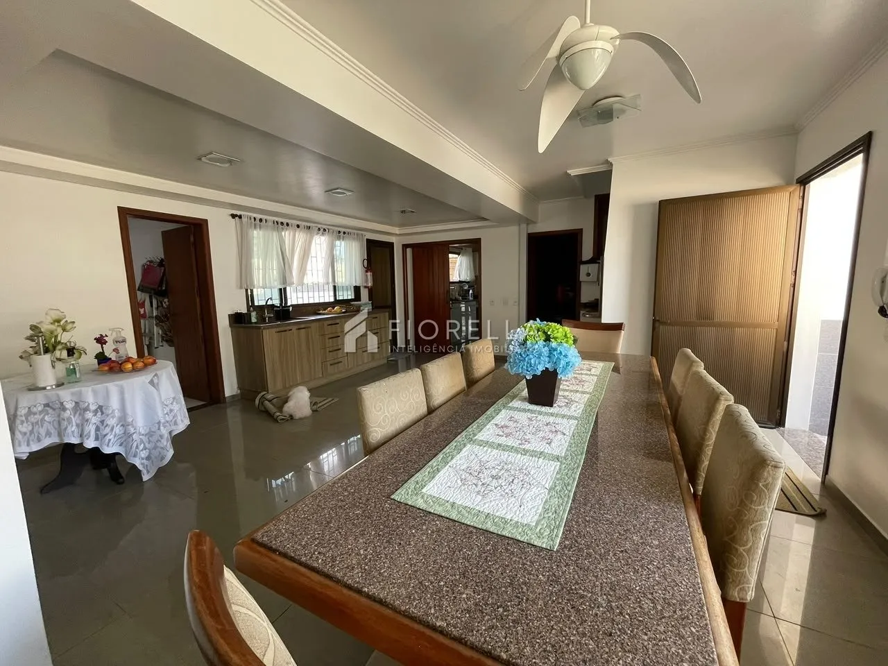Furnished house, 376 m², with a water view — photo 32
