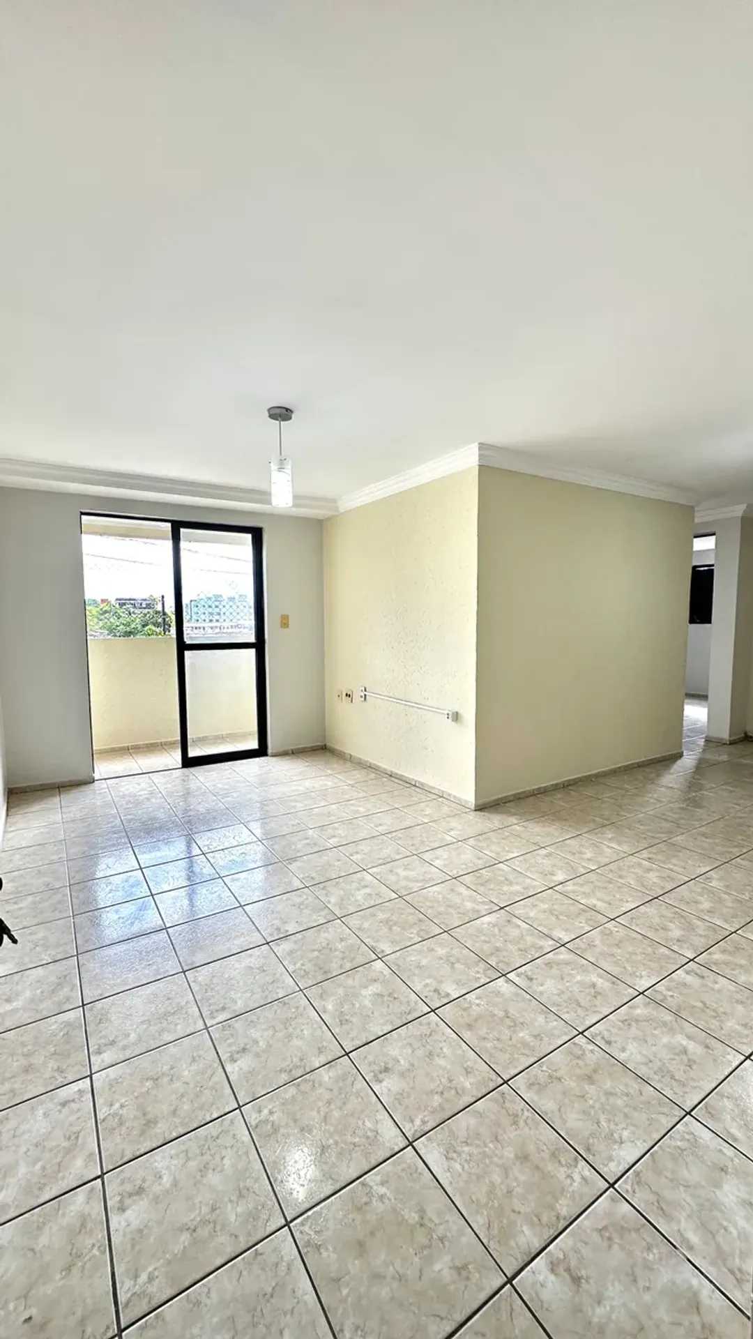 3-bedroom apartment in a building with a pool