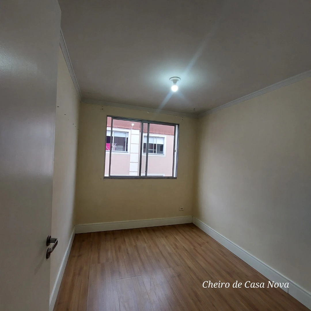 Пральна машина та 2 спальні: квартира 44 м² — photo 8