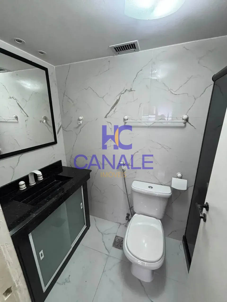 Rental apartment with 2 bedrooms and a balcony — photo 5