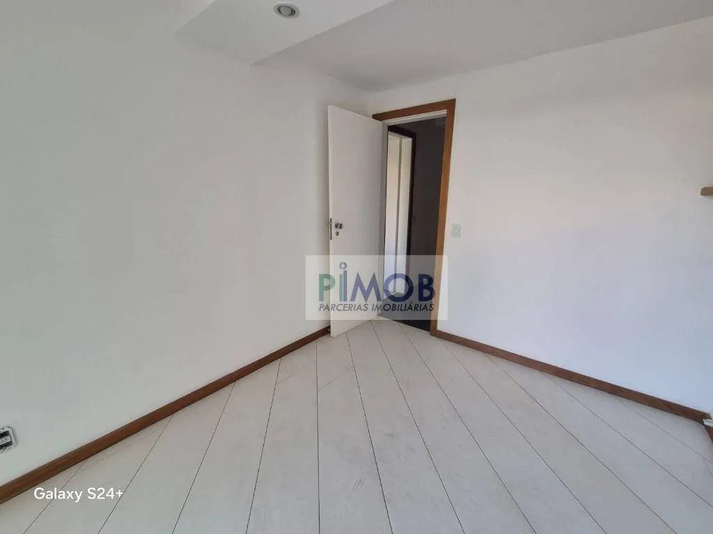 Apartamento de 2 quartos e 104 m² com área de lavanderia — photo 21