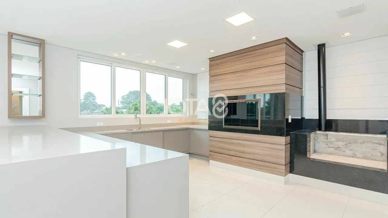 Condominium house with 4 en-suite bedrooms, 492 m² — photo 9