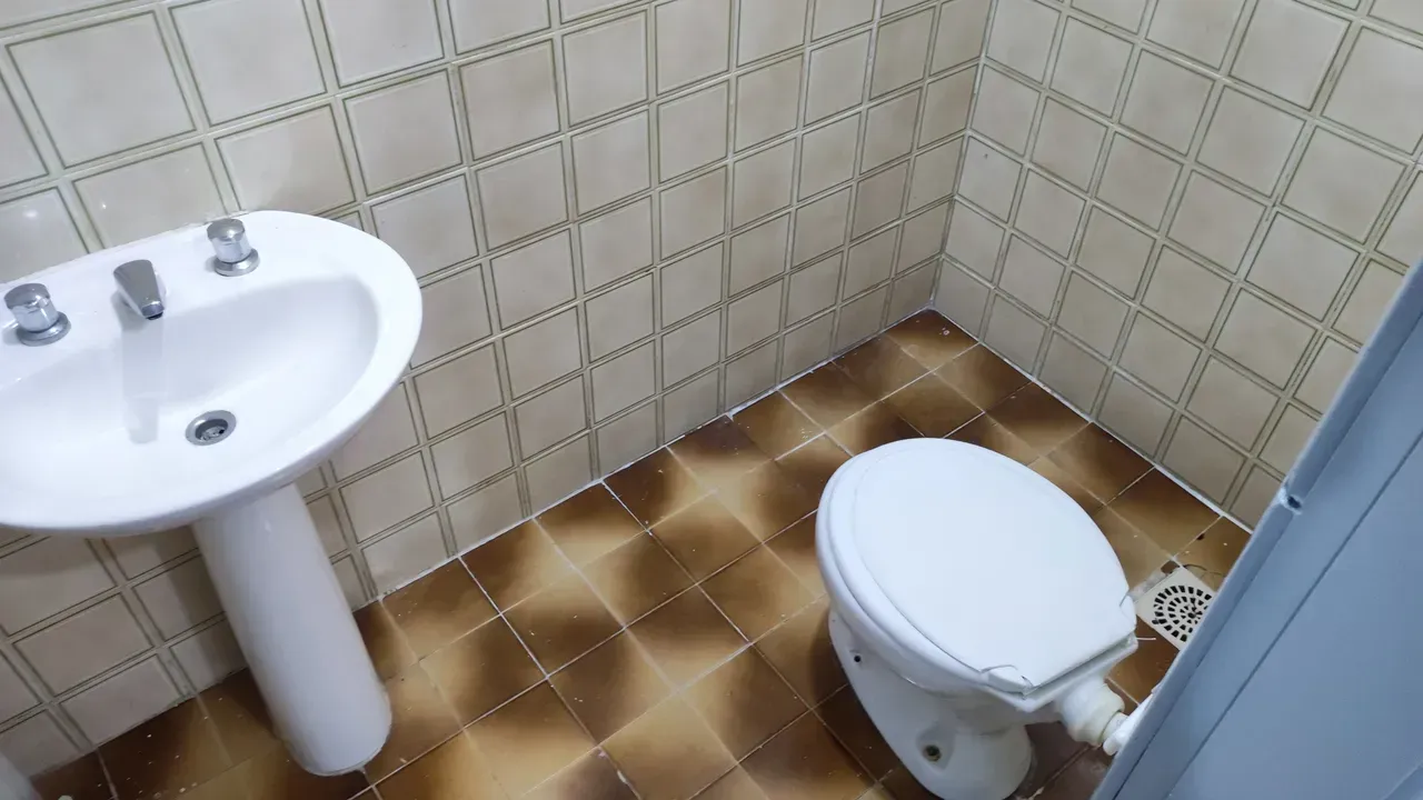 Невмебльована студія з 1 спальнею і 1 ванною — photo 3