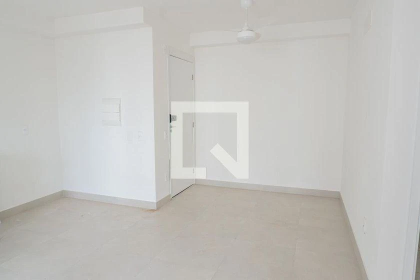 2-bedroom apartment with a mountain view in Rio de Janeiro — photo 20