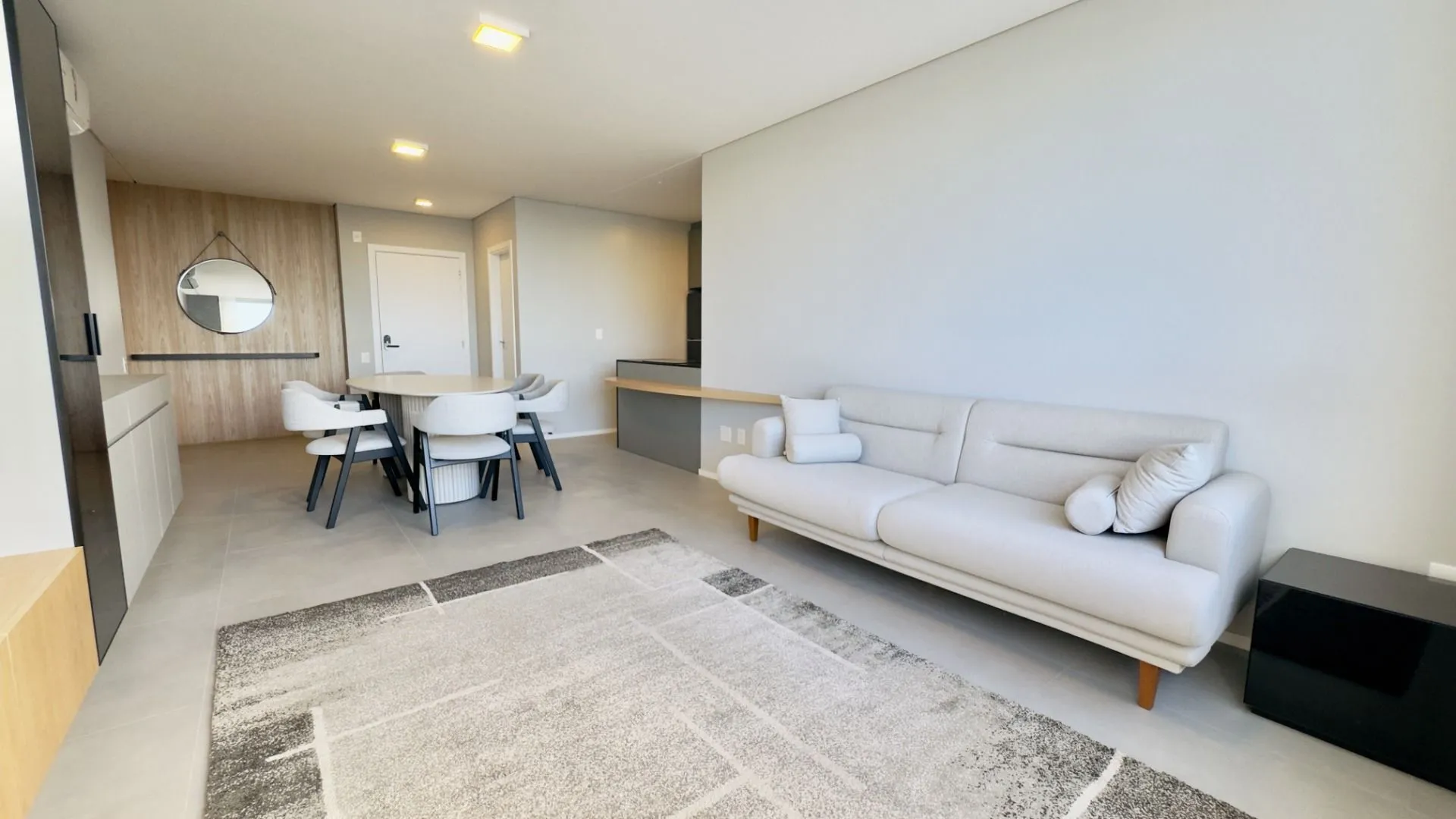 Water view in a 2-bedroom apartment, 110 m² — photo 18