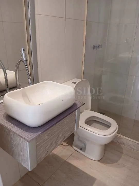 Apartment with private area and 3 bedrooms — photo 8