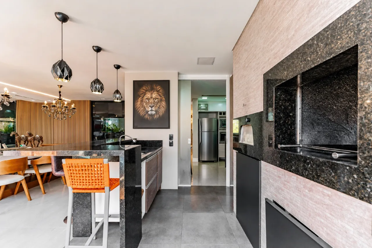 Furnished house with 4 en-suite bedrooms and 314 m² — photo 3