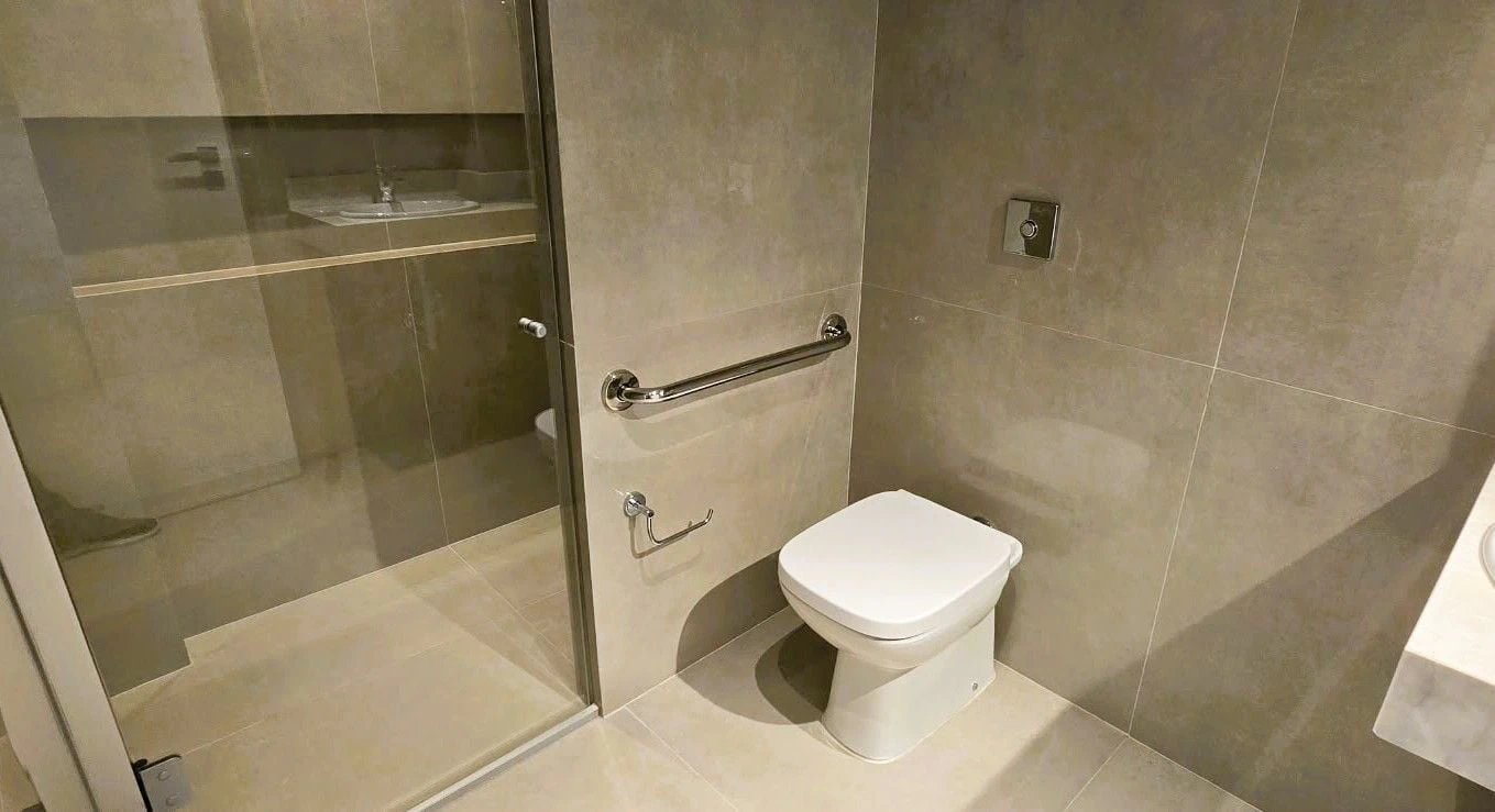 2-bedroom apartment with a washing machine in Curitiba — photo 16