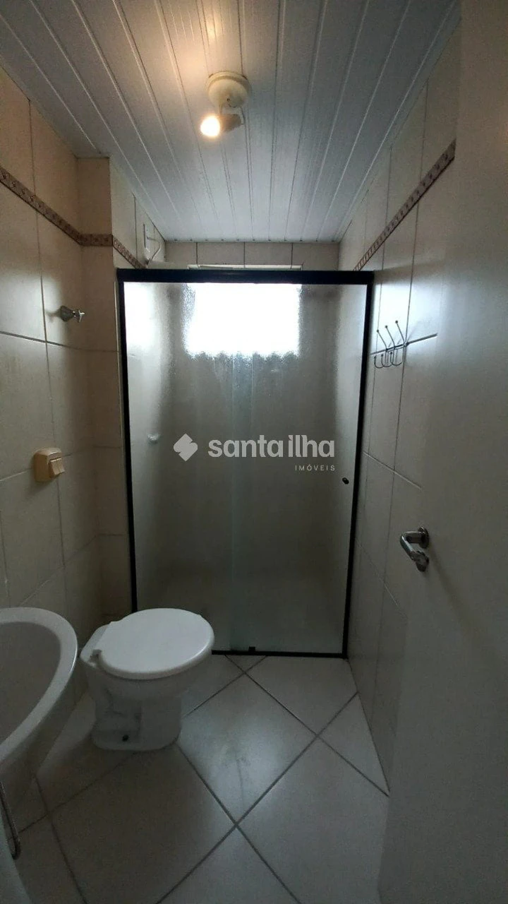 2-bedroom apartment with a private BBQ in Florianópolis — photo 18