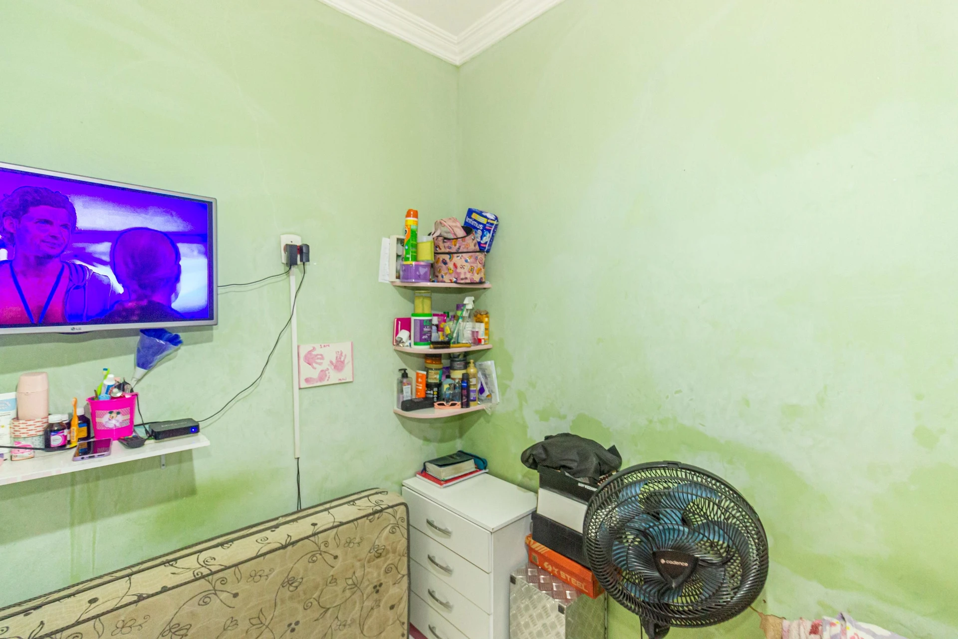 Furnished 2-bedroom apartment with gas stove kitchen — photo 32