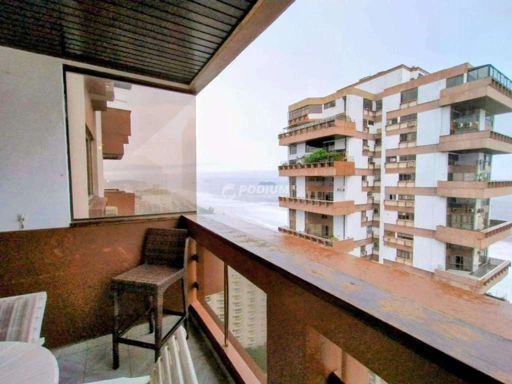 4-bedroom apartment with sauna in the building and 180 m² — photo 21