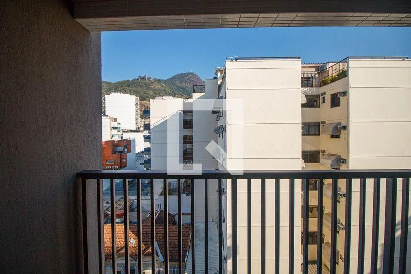 3-bedroom apartment with a gas stove and 2 parking spots — photo 9