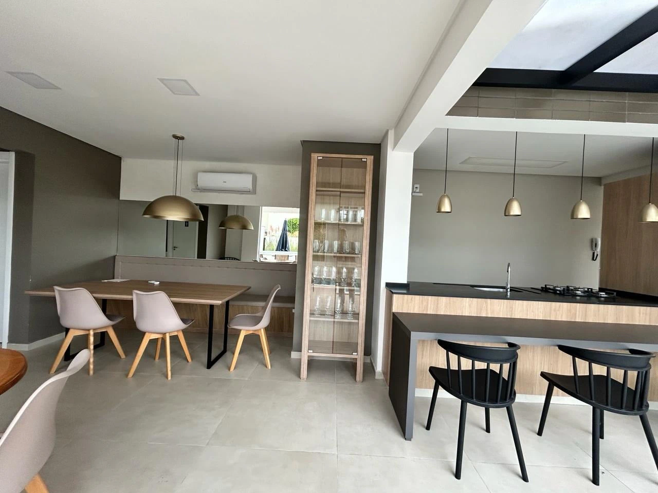 3-bedroom apartment with a washing machine in Florianópolis — photo 9