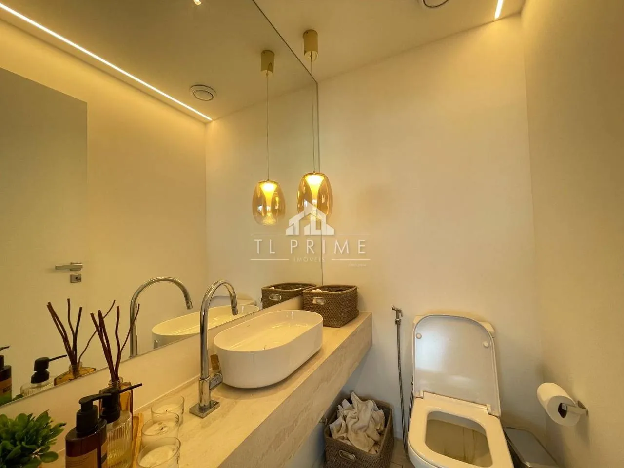 Rental apartment with balcony and 3 bedrooms — photo 7