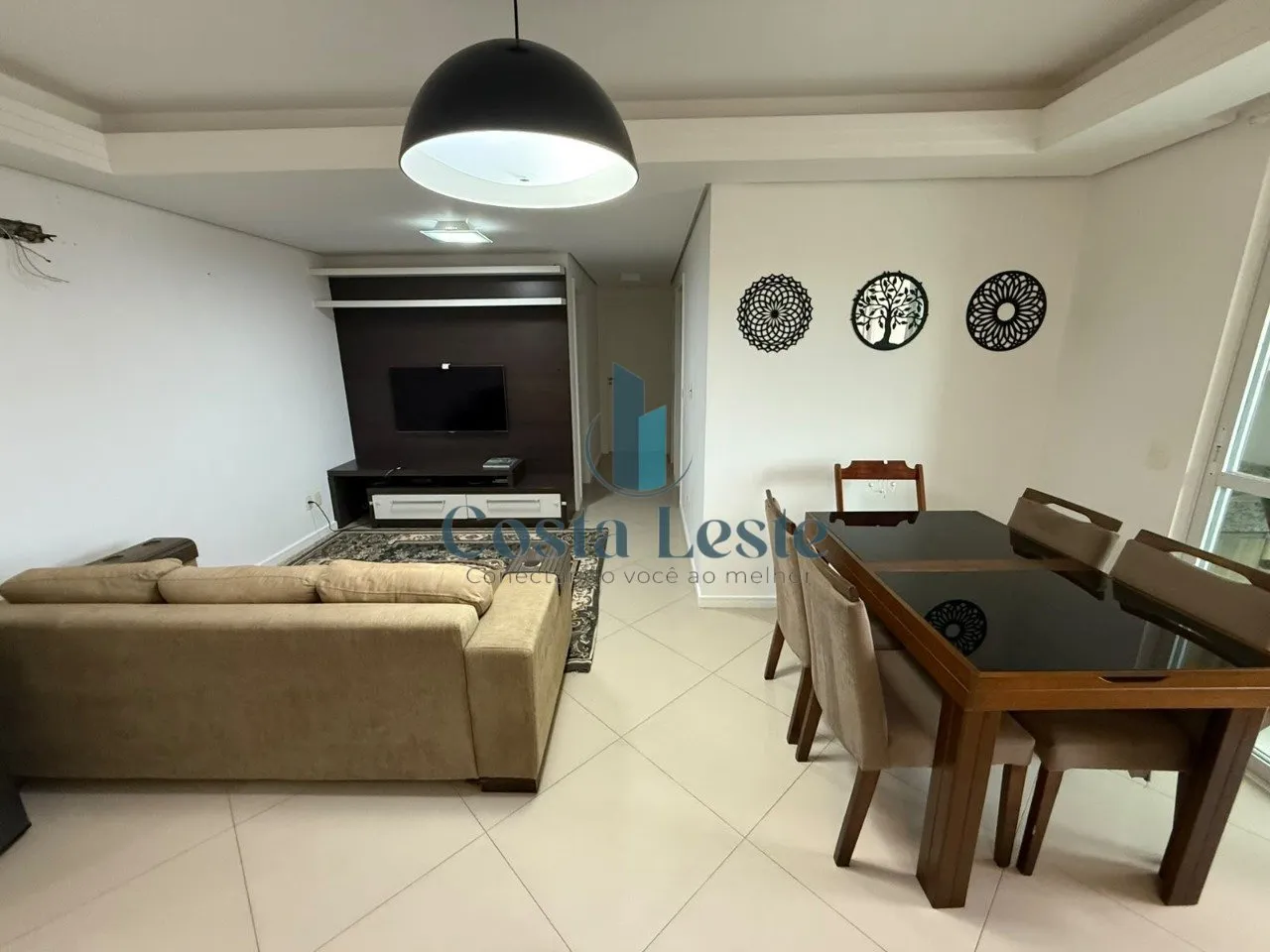 Furnished apartment, 101 m², with a grill on the balcony — photo 5