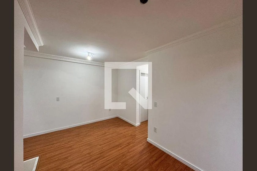 Wood or laminate floors in a 2-bedroom apartment, 55 m² — photo 21