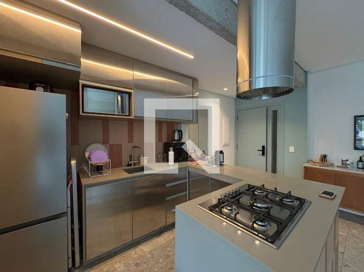 2-bedroom apartment with a glass-enclosed balcony — photo 15
