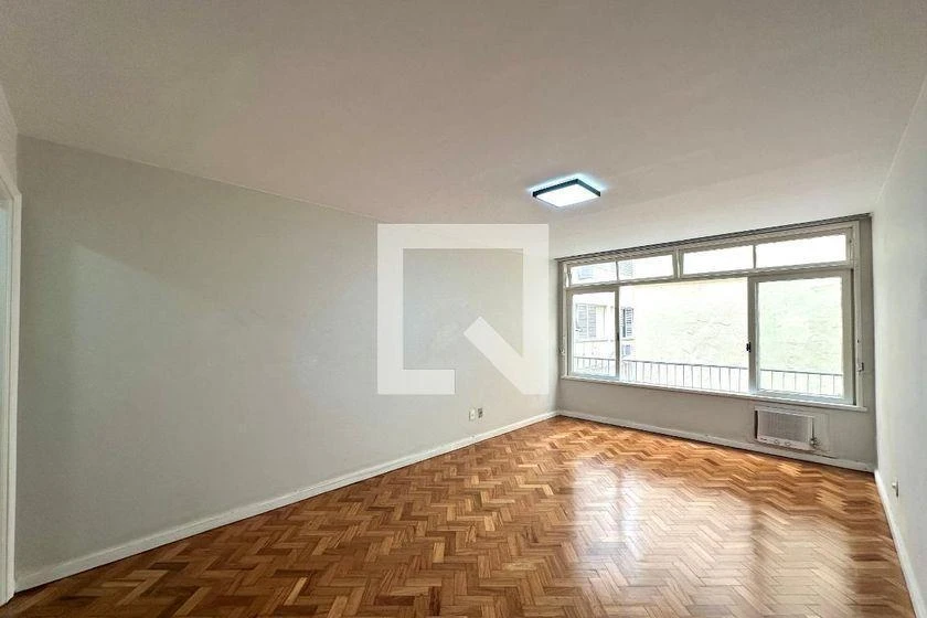 Деревянный пол или ламинат и 3 спальни: квартира 114 м² — photo 12