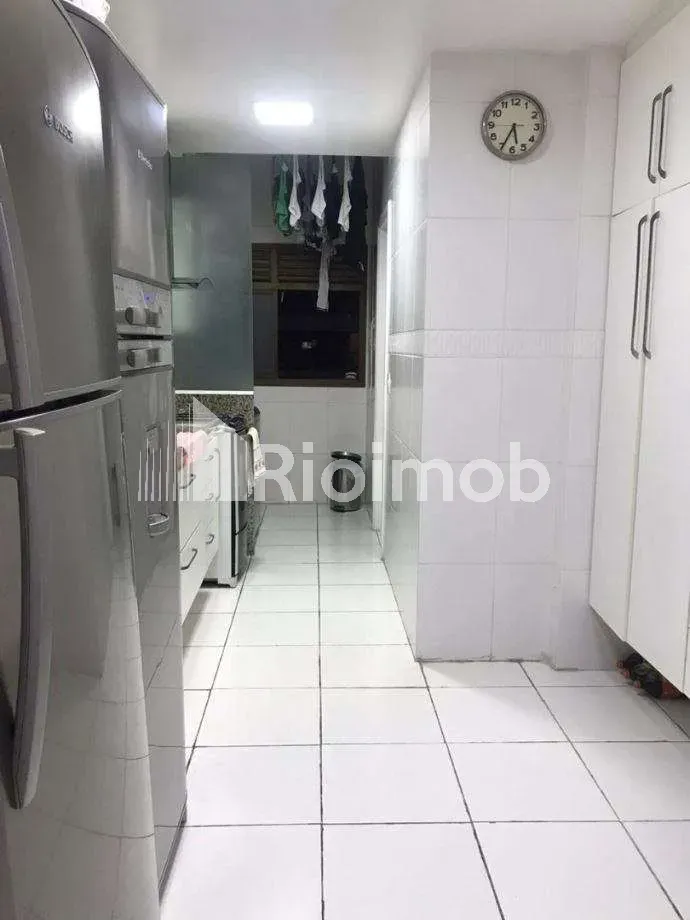 3-bedroom apartment with a washing machine in Rio de Janeiro — photo 13