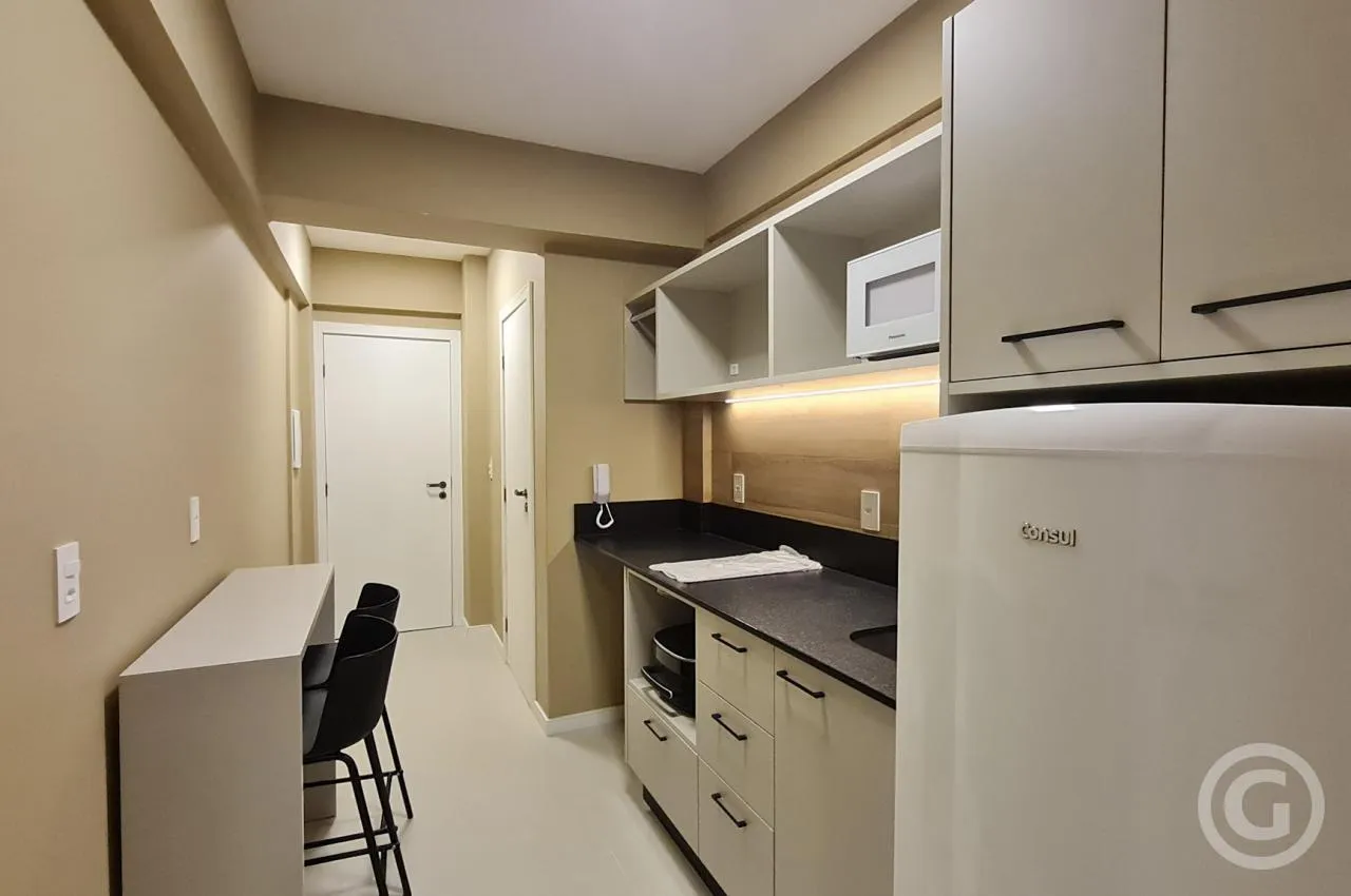 Home office in a one-bedroom apartment, 21 m² — photo 2