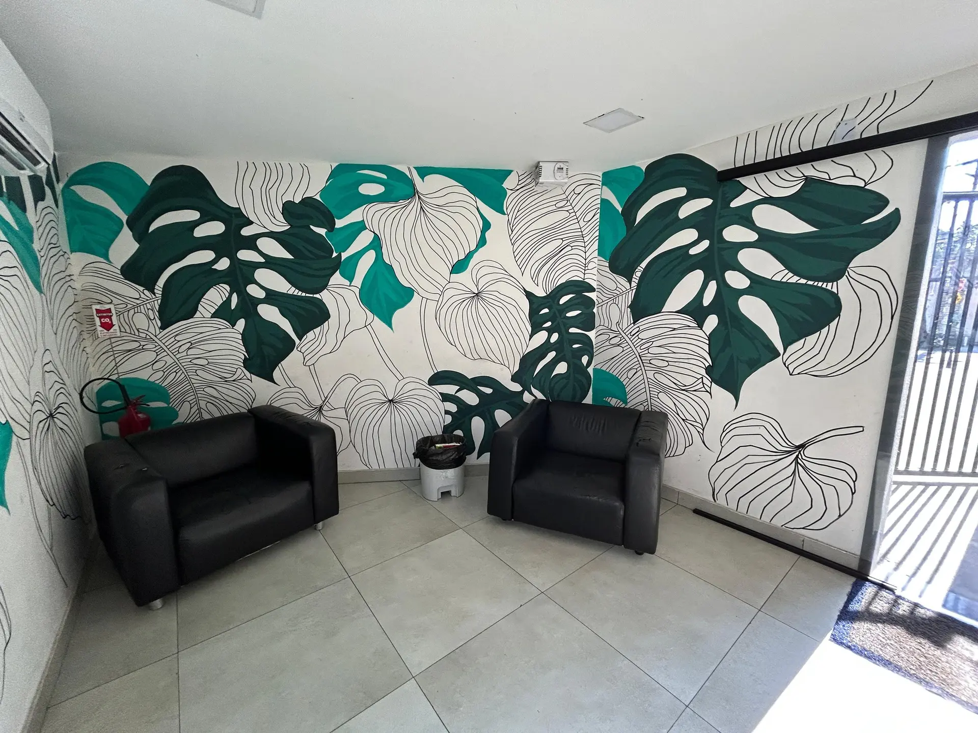 Furnished apartment, 43 m², with a mountain view — photo 19