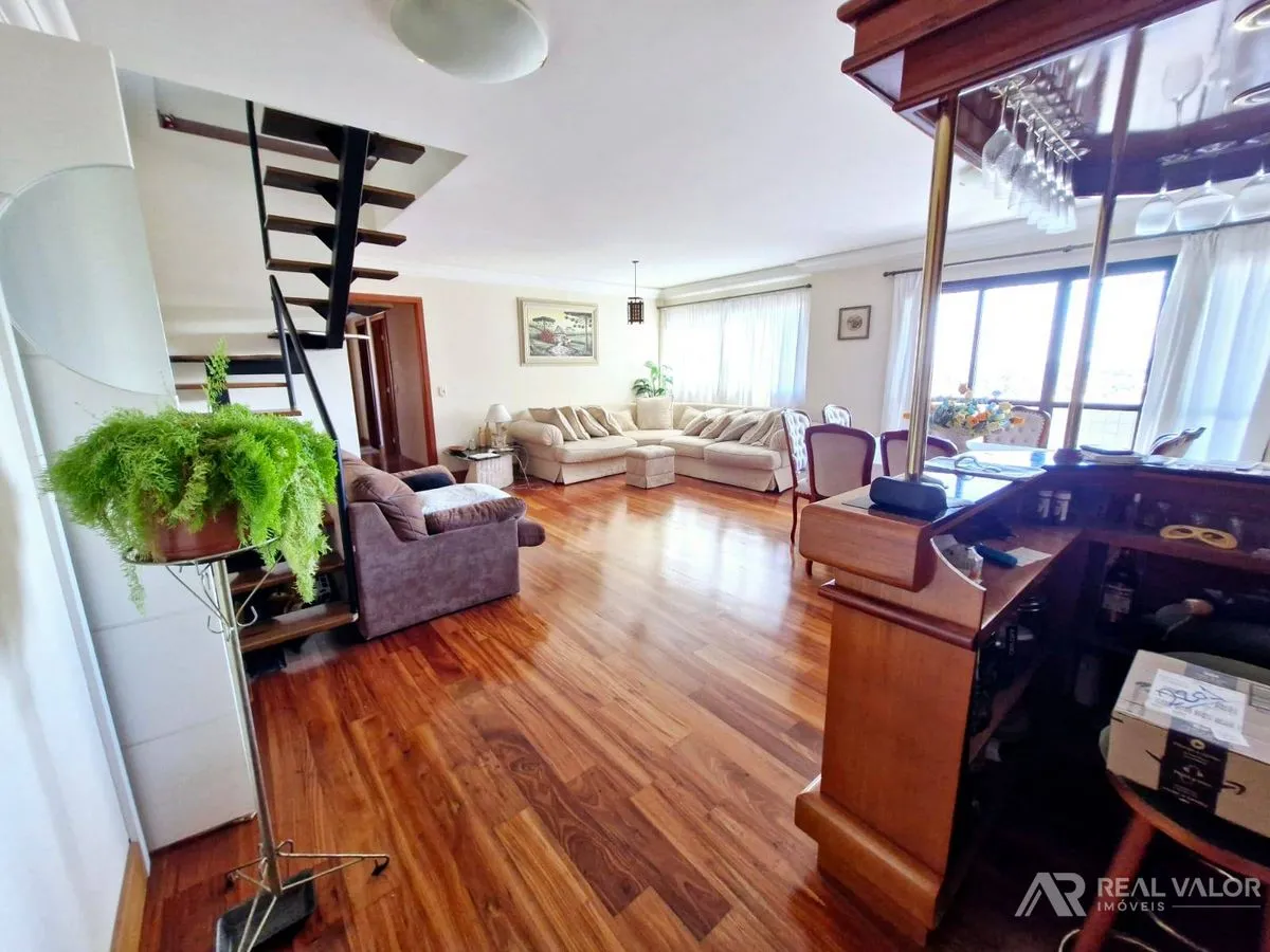Квартира 280 м² з кухнею на газі та 3 паркомісцями — photo 5