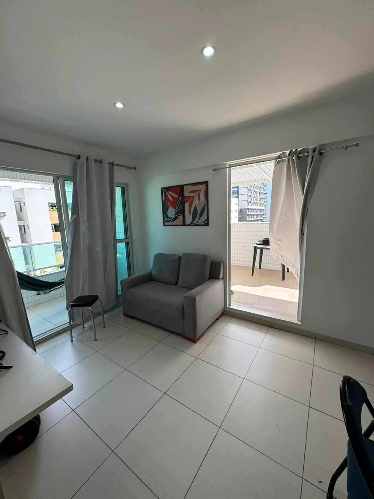 60 m² apartment with a washing machine and a home office — photo 3