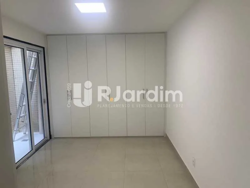 Apartment with 2 bedrooms and 2 bathrooms, no parking — photo 12