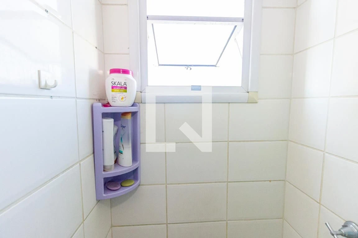 2-bedroom apartment in a building with a gym — photo 49