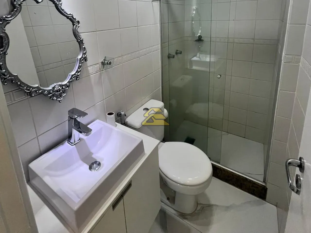 3-bedroom apartment with balcony and a closed kitchen — photo 20