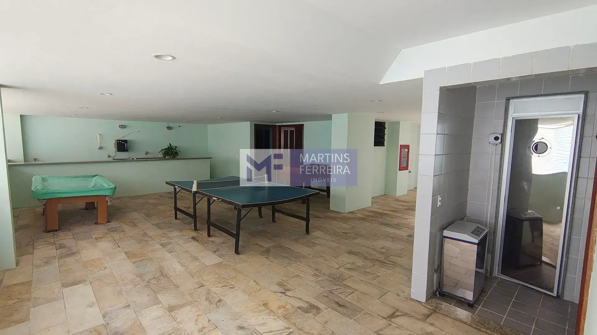 Unfurnished 3-bedroom apartment with 3 bathrooms — photo 22