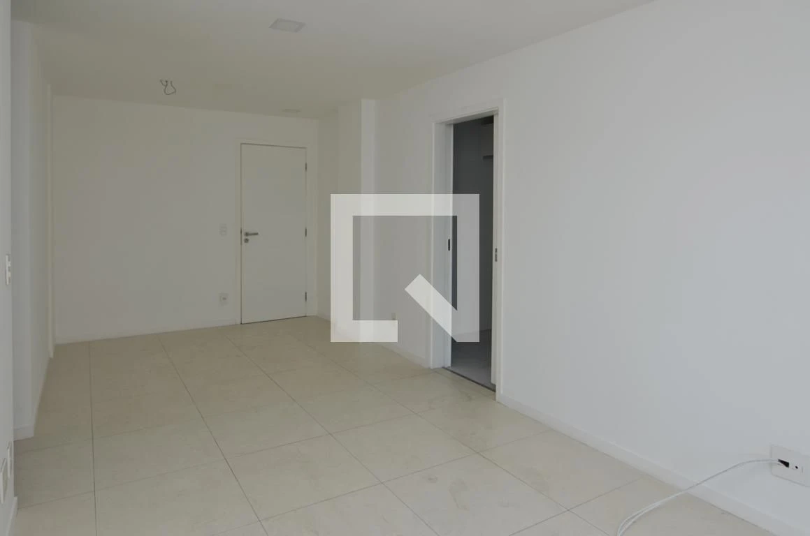Furnished apartment, 90 m², with a grill on the balcony — photo 14