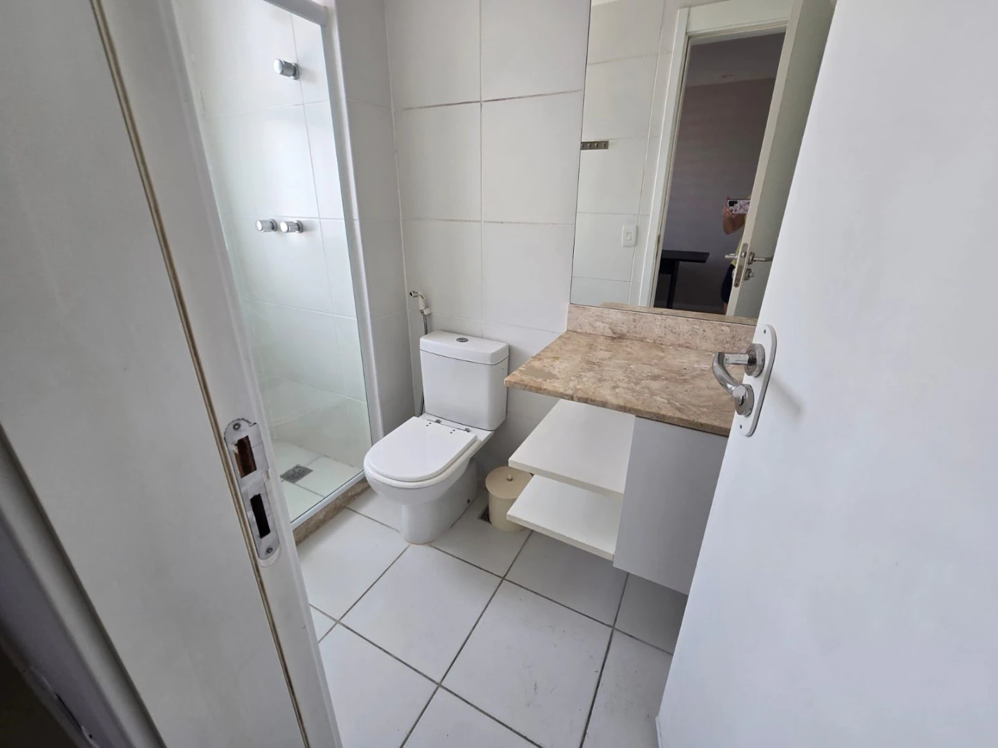 169 m² apartment with 4 en-suite rooms and private BBQ — photo 20