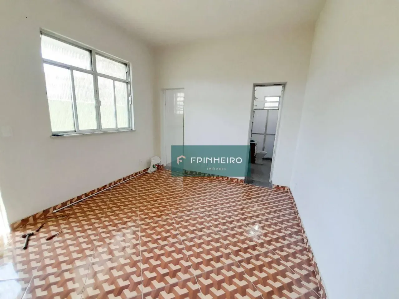 Casa com 2 dormitórios, 1 banheiro e varanda — photo 8