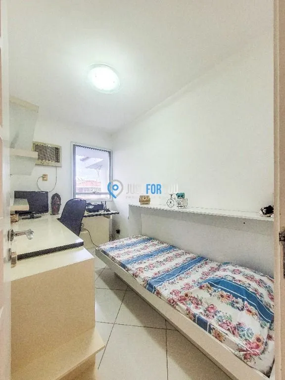 3-bedroom apartment 110 m² with enclosed balcony — photo 23