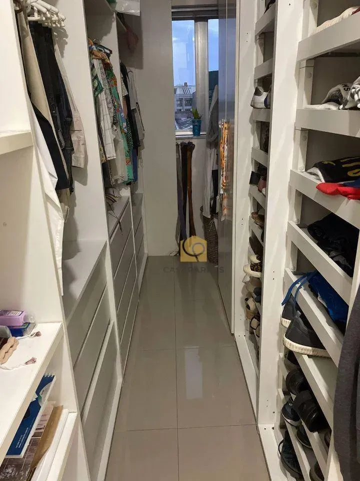 Mountain view in a 3-bedroom apartment, 138 m² — photo 22