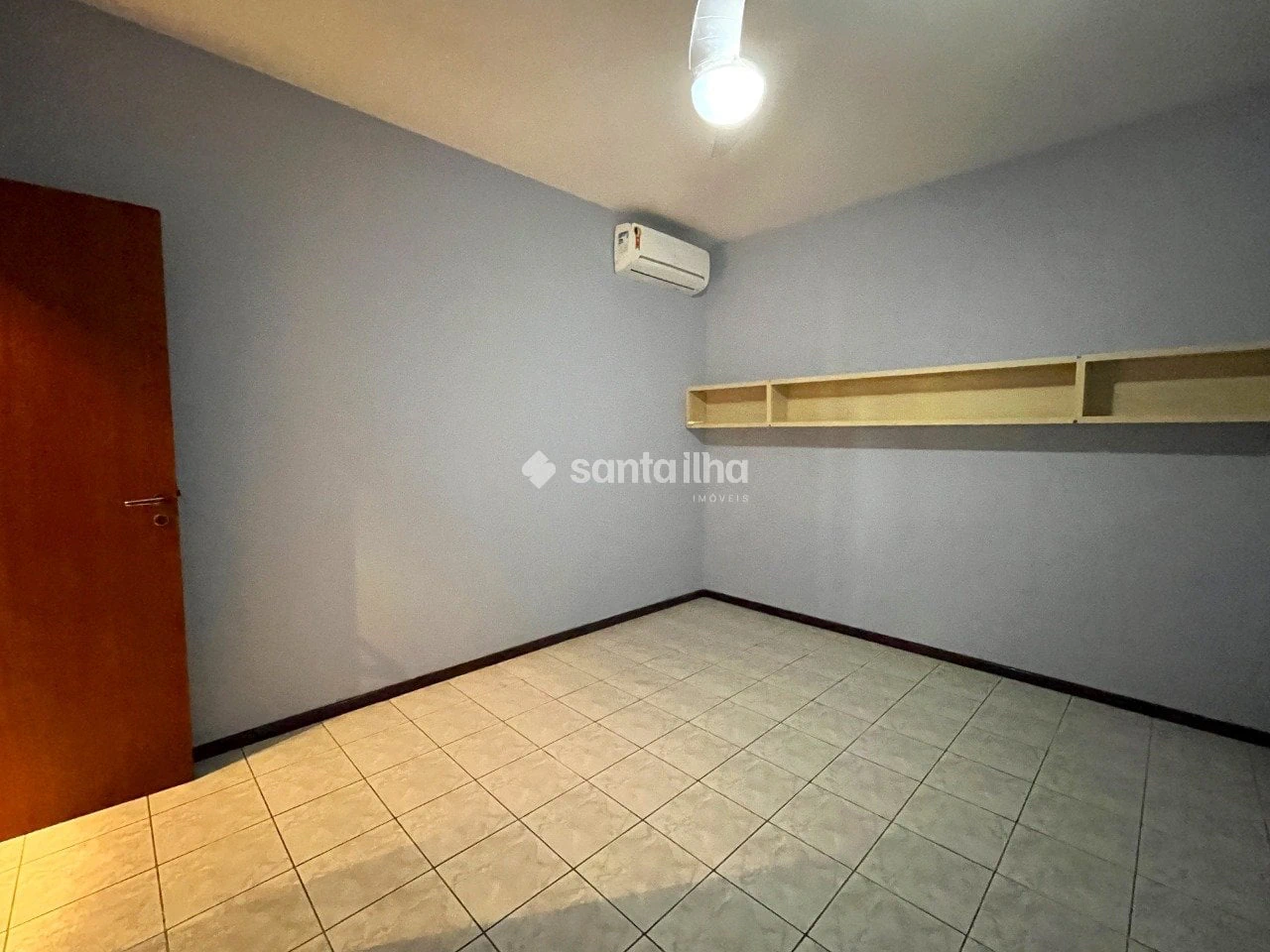 200 m² house with a private BBQ and a grill on the balcony — photo 22