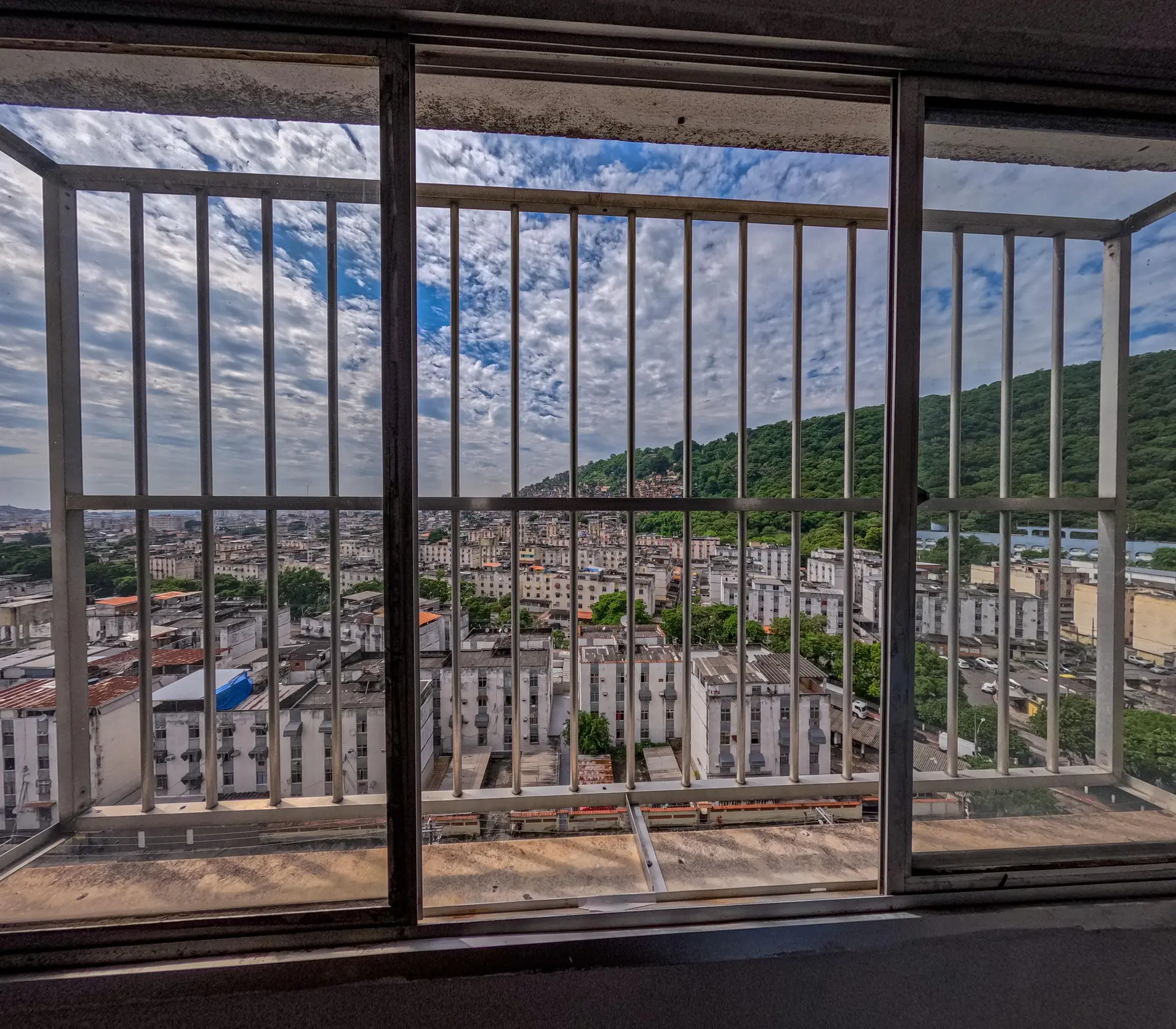 Apartamento sin amueblar con 2 dormitorios y 1 baño — photo 2