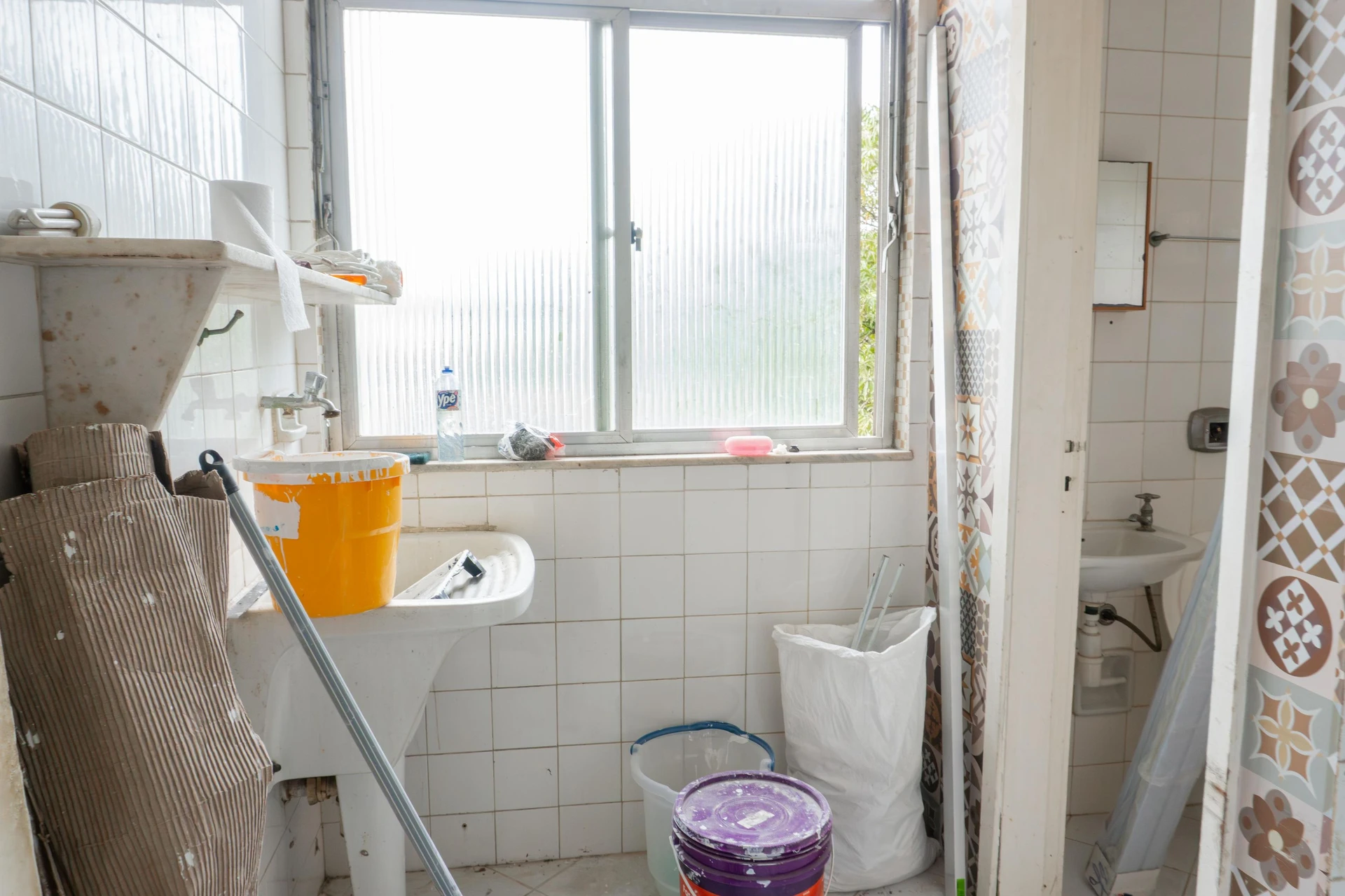 Bathtub in a 3-bedroom apartment, 81 m² — photo 32