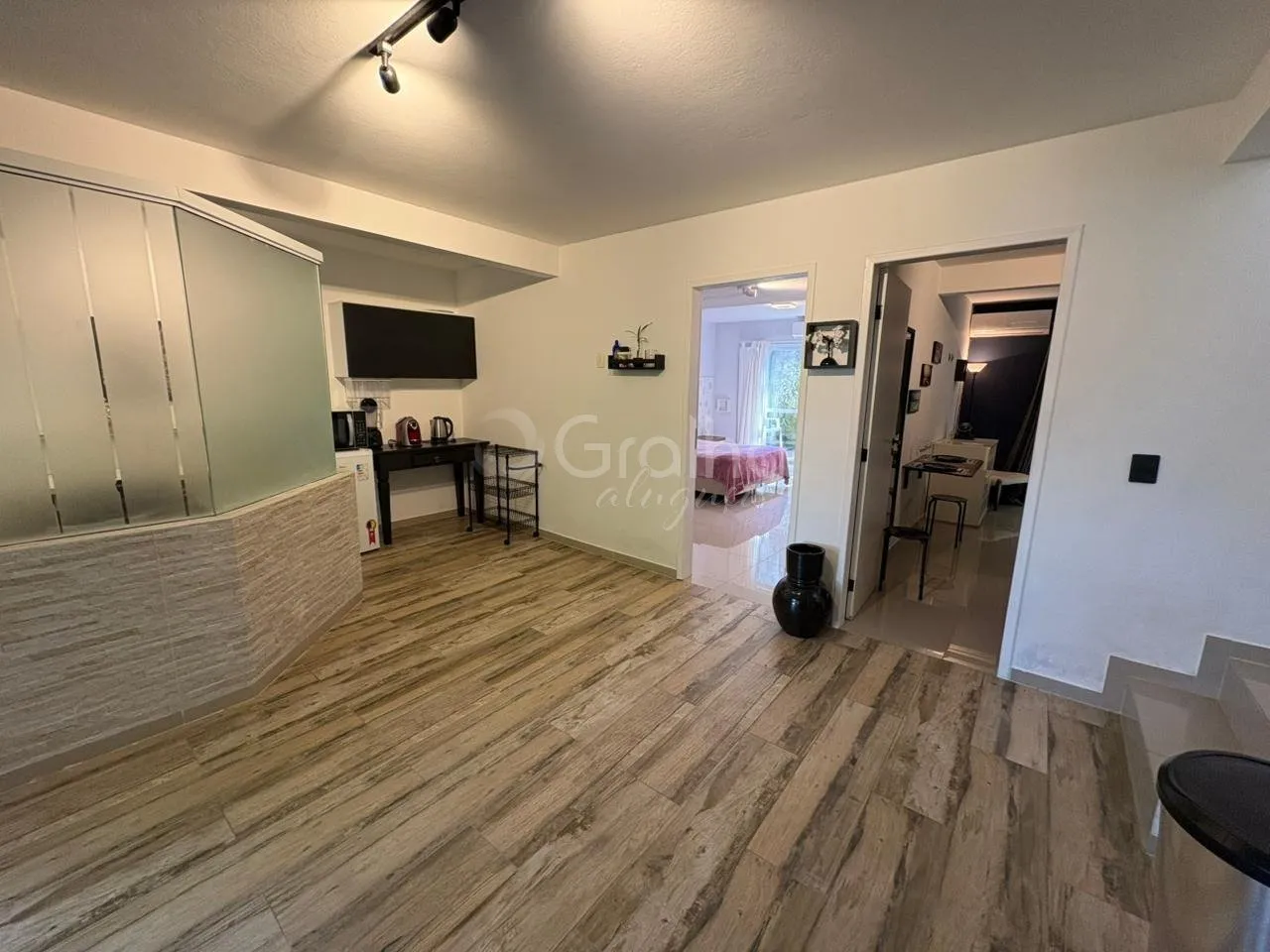 Casa amueblada con 4 dormitorios y cocina abierta — photo 18