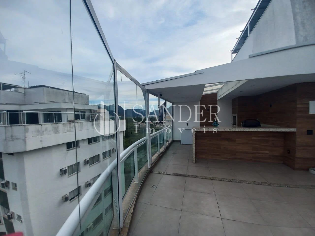 3-bedroom apartment with a private pool — photo 22